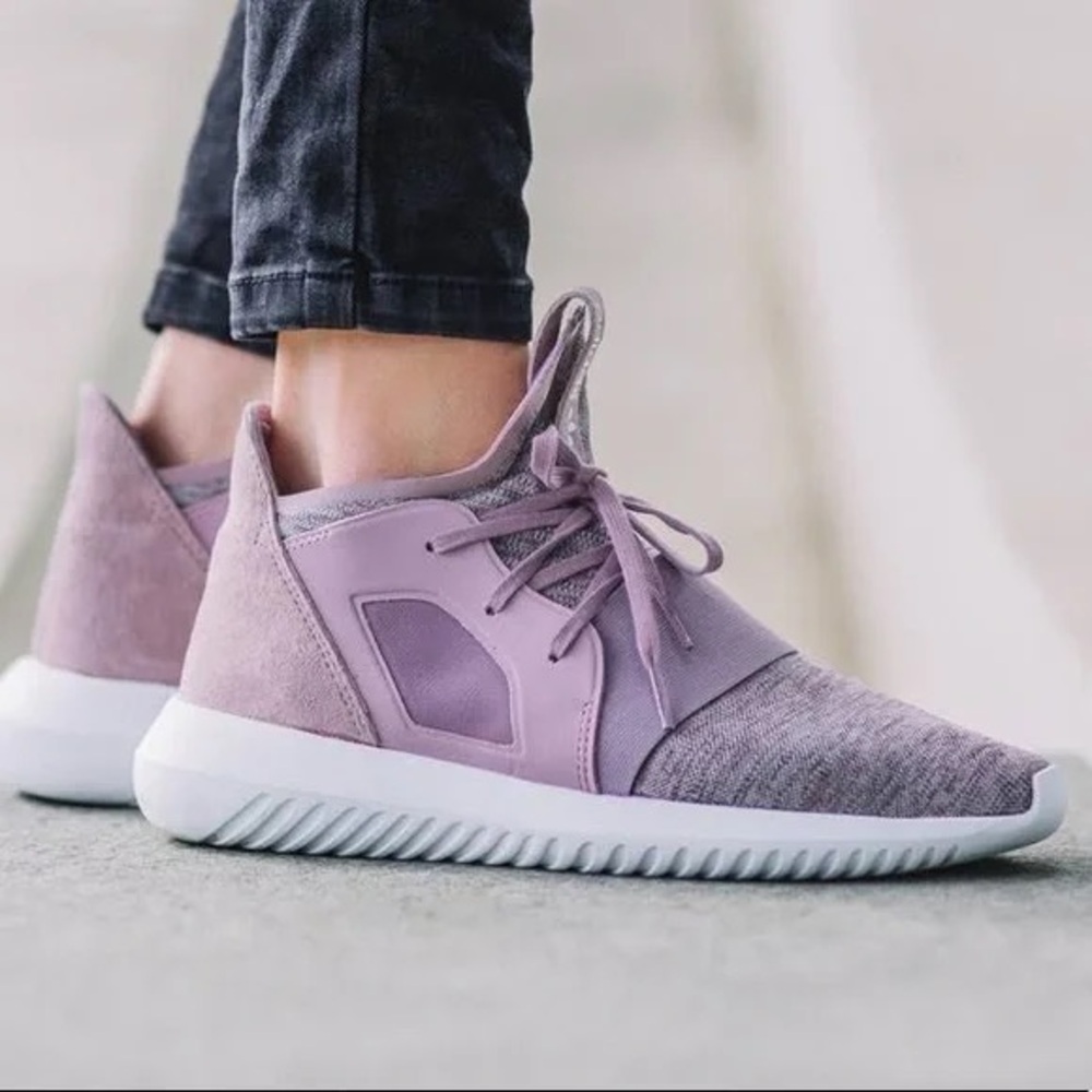 Adidas Tubular Defiant Blanch Purple Sneakers. Size 8